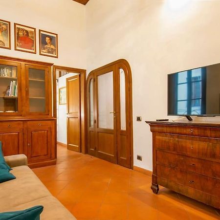Апартаменты Demedici Apt W/ 2Br 1' Walk Uffizi & Ponte Vecchio Флоренция Экстерьер фото