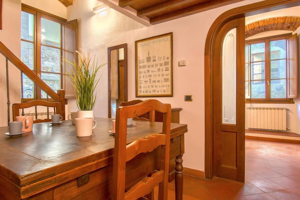 Апартаменты Demedici Apt W/ 2Br 1' Walk Uffizi & Ponte Vecchio Флоренция Экстерьер фото